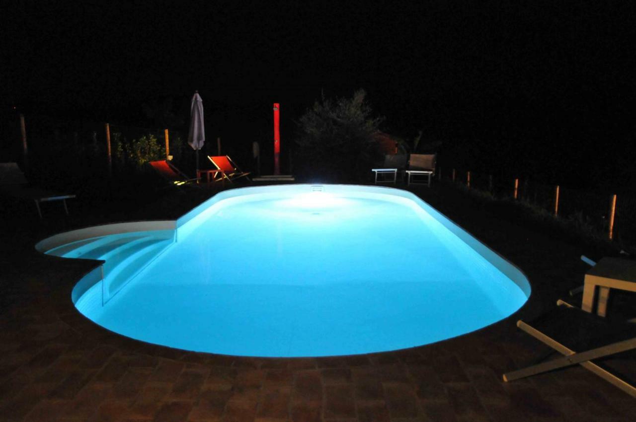 Borgo Pie' Di Gamboi Villa Chianni Buitenkant foto