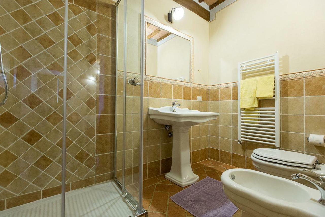 Borgo Pie' Di Gamboi Villa Chianni Buitenkant foto