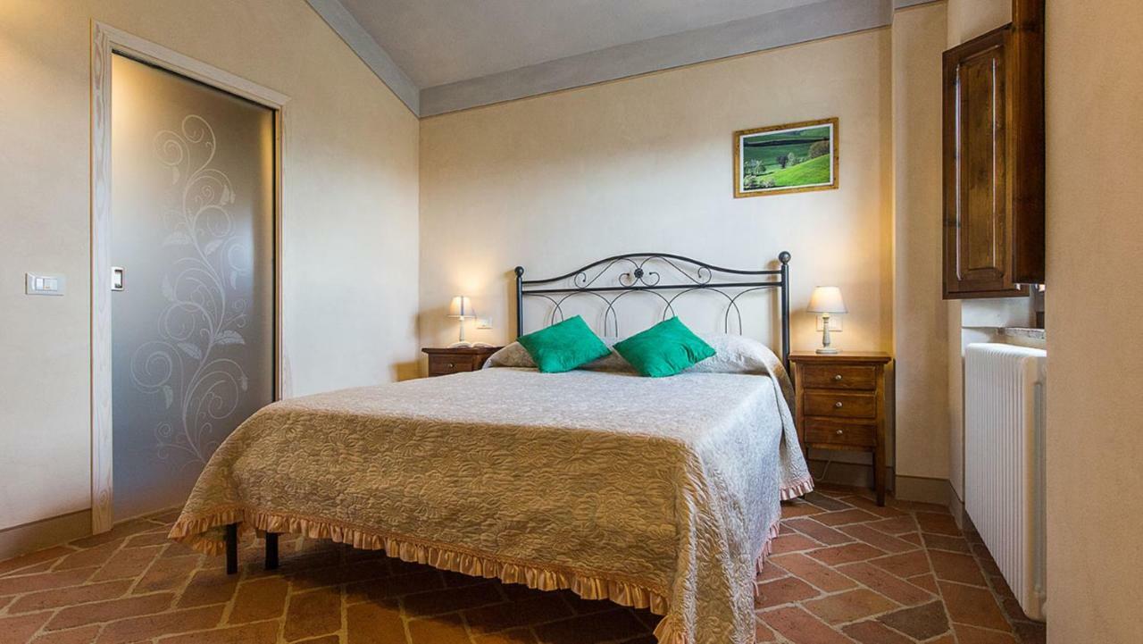 Borgo Pie' Di Gamboi Villa Chianni Buitenkant foto