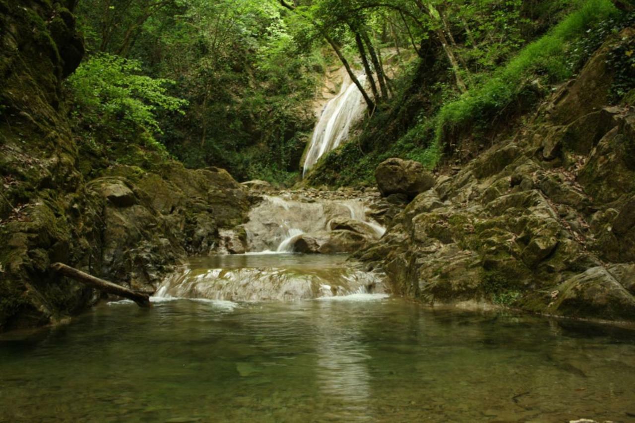 Borgo Pie' Di Gamboi Villa Chianni Buitenkant foto