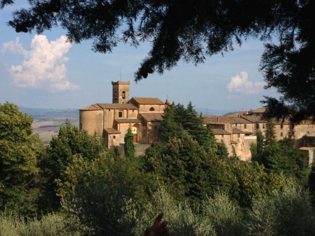 Borgo Pie' Di Gamboi Villa Chianni Buitenkant foto